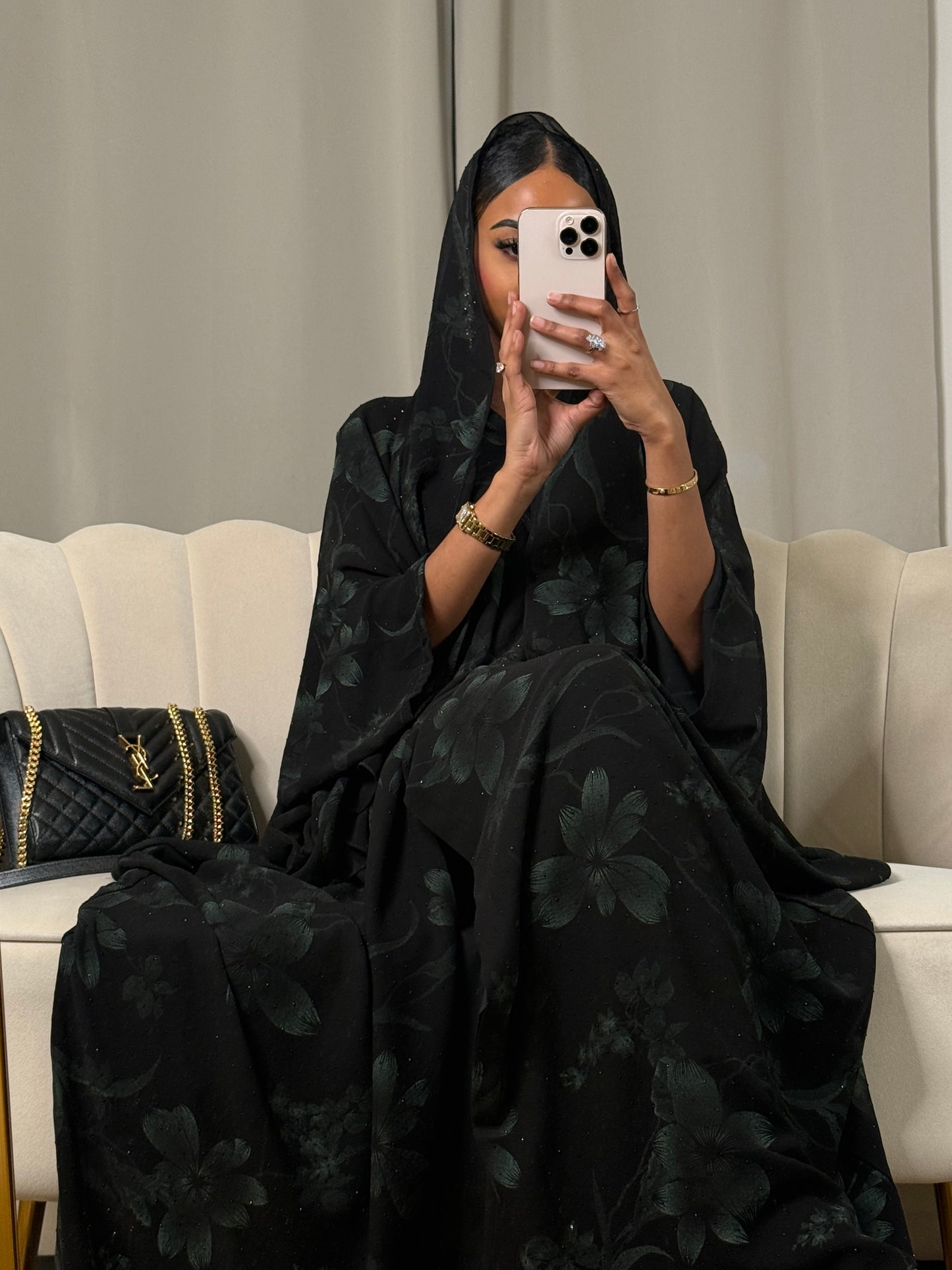 Subtle Mint print abaya