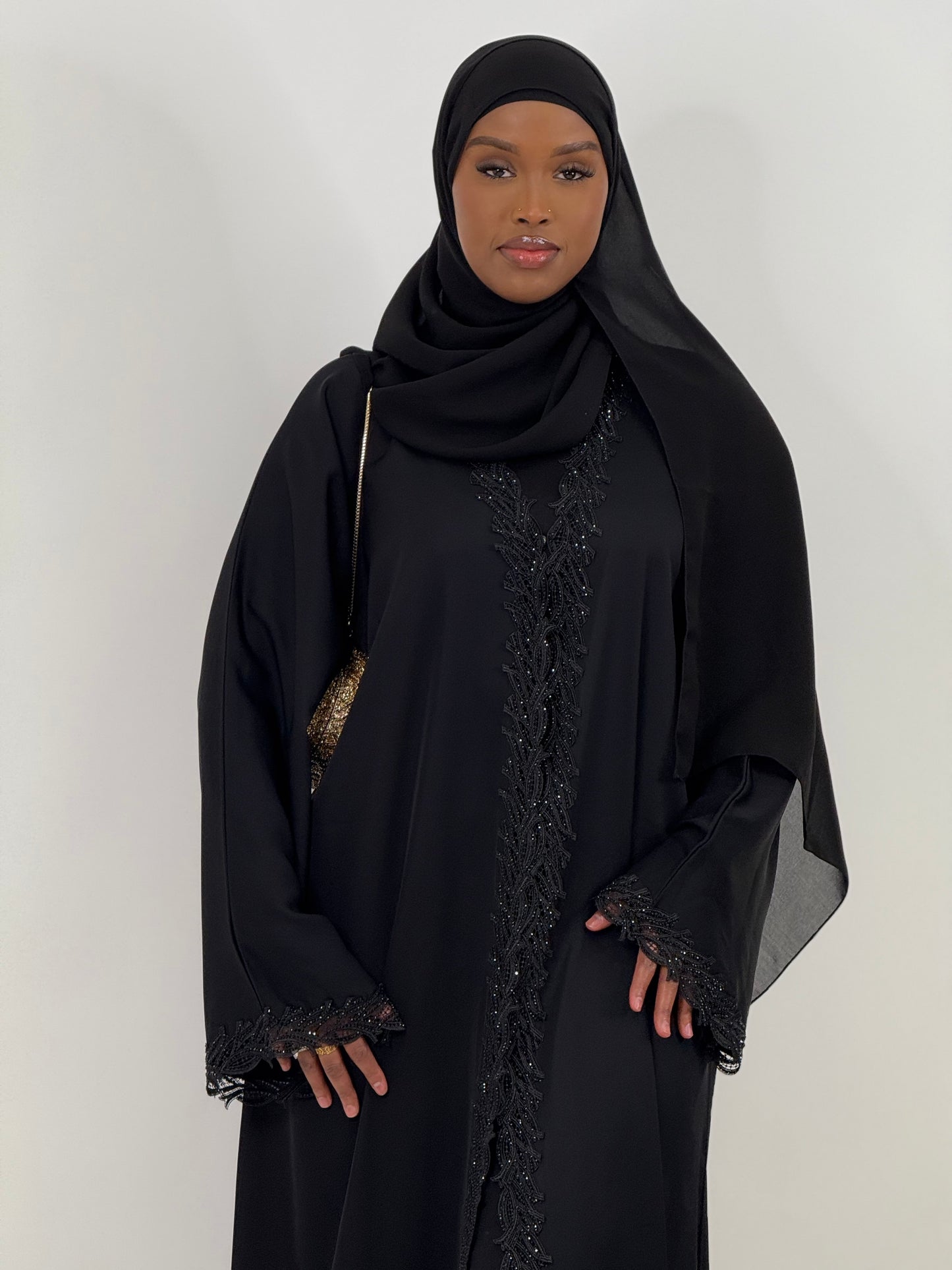 Marquis lace abaya