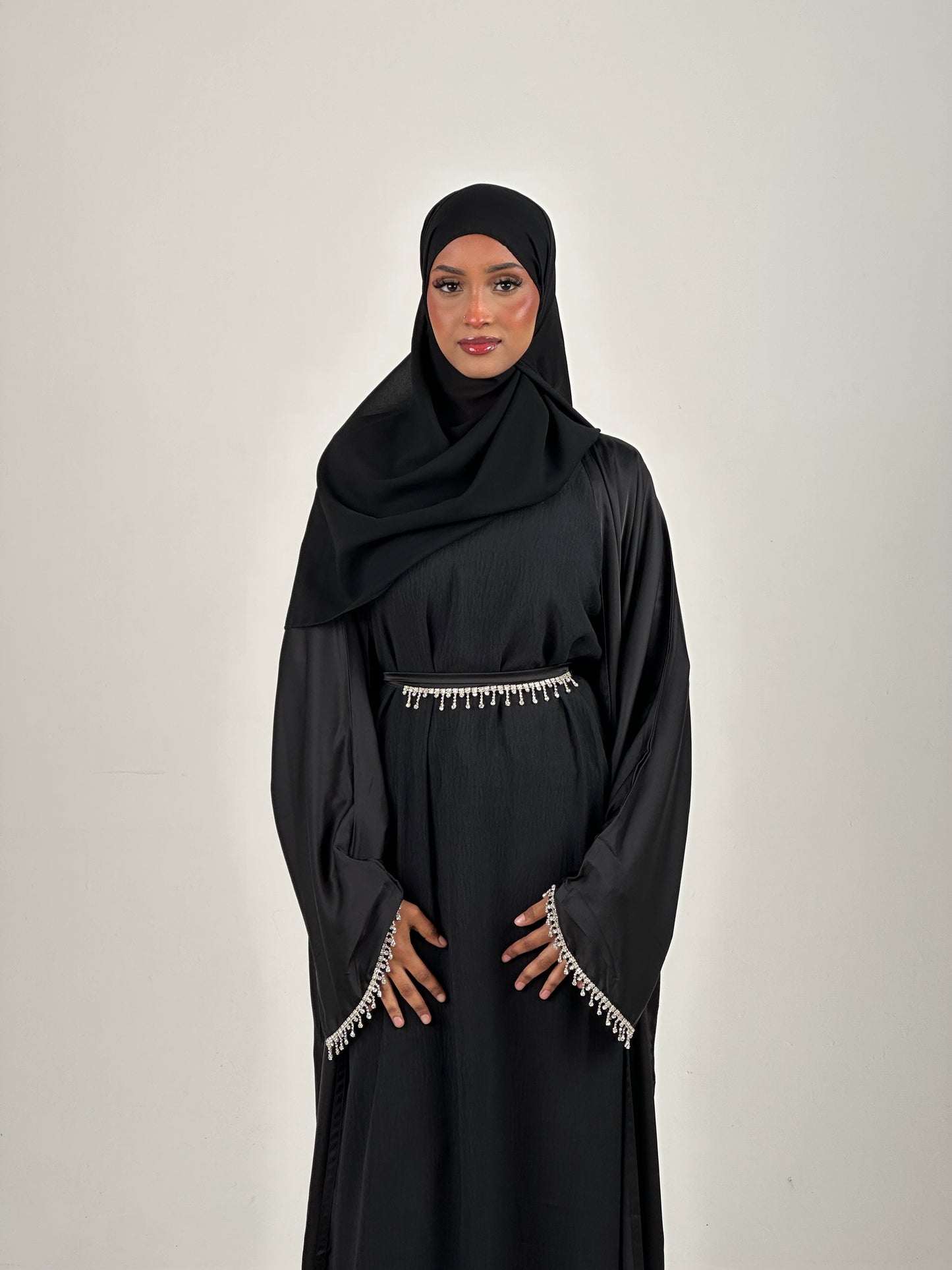 Idyllic satin abaya set