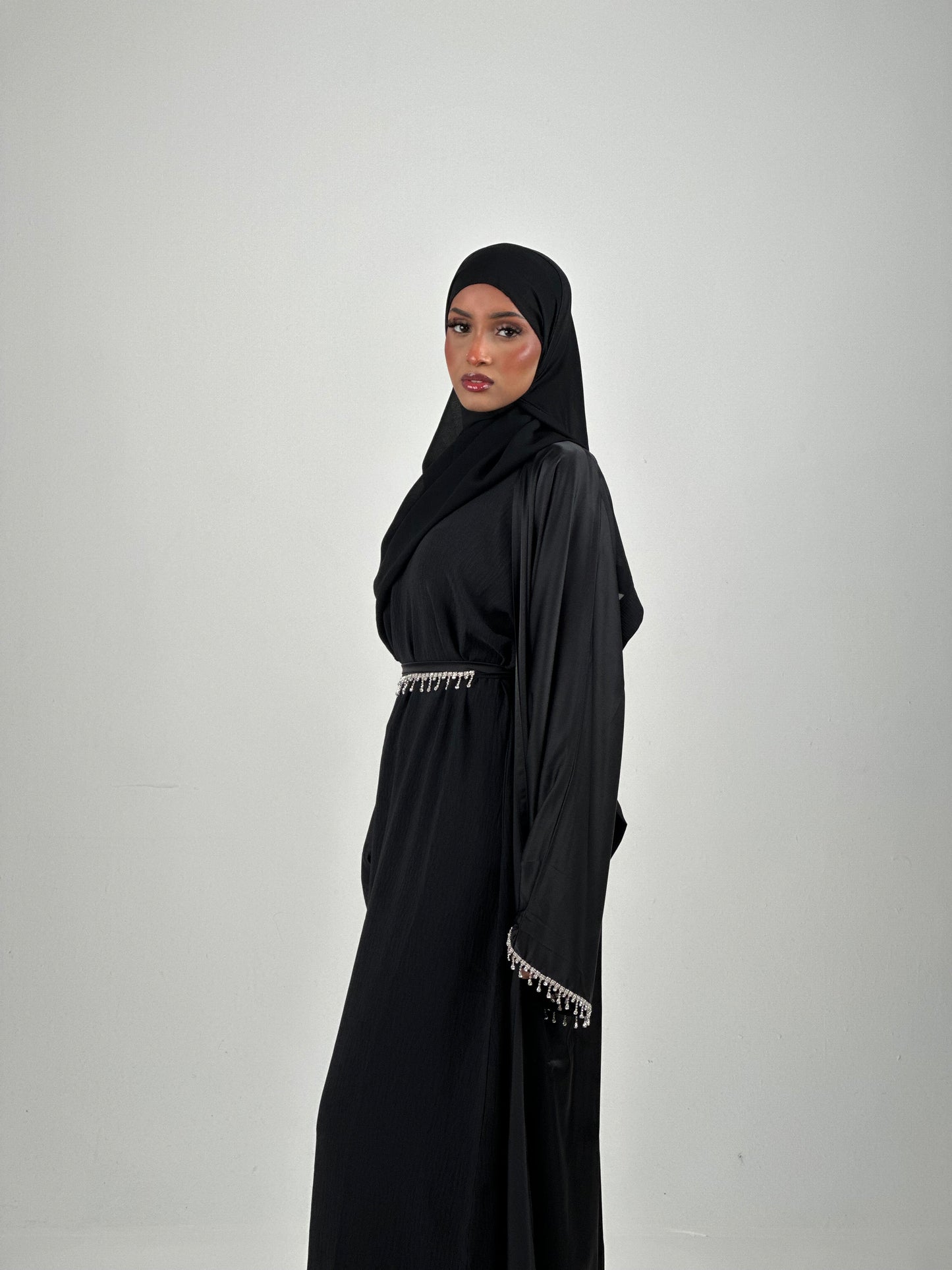 Idyllic satin abaya set