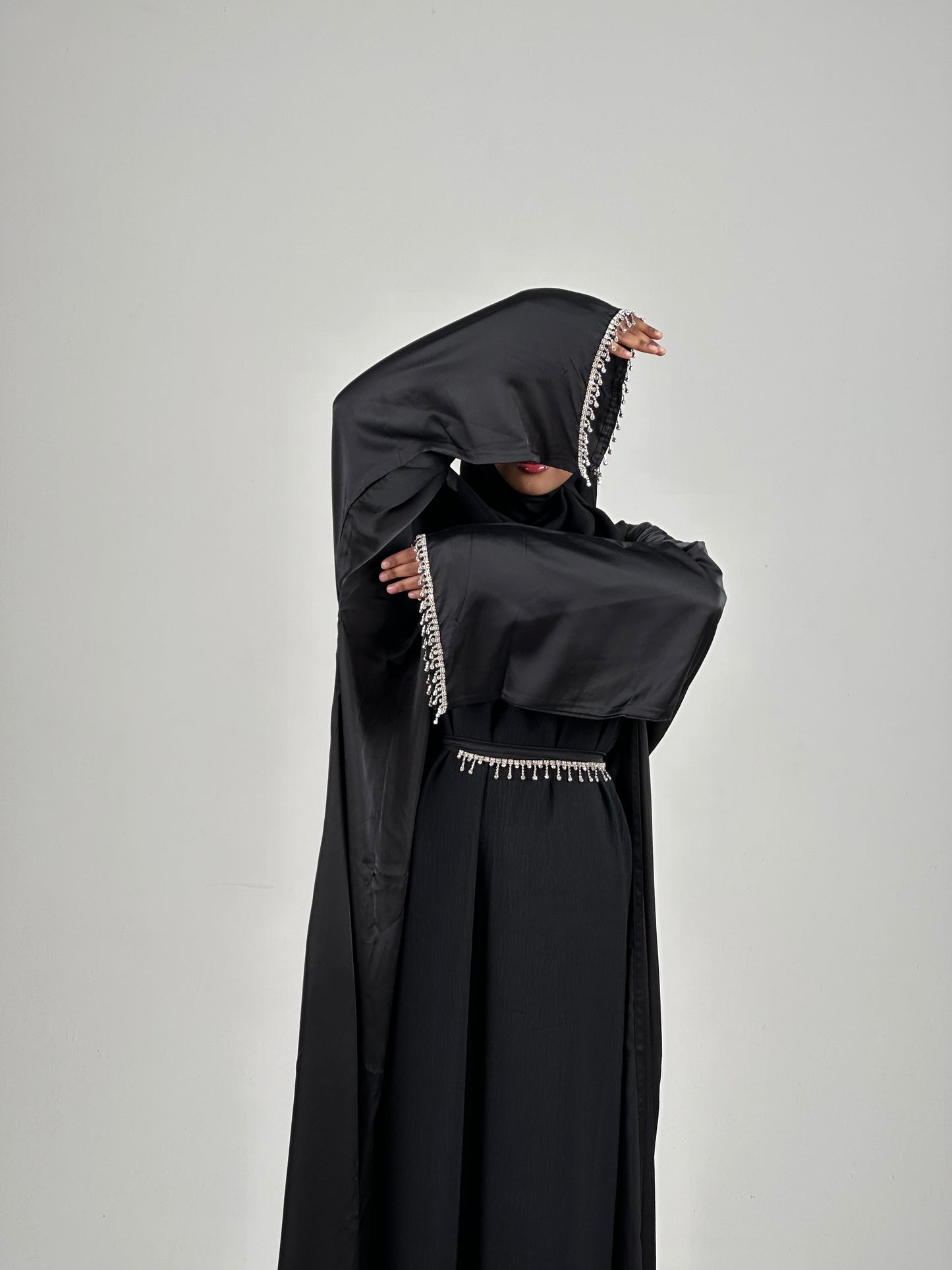 Idyllic satin abaya set