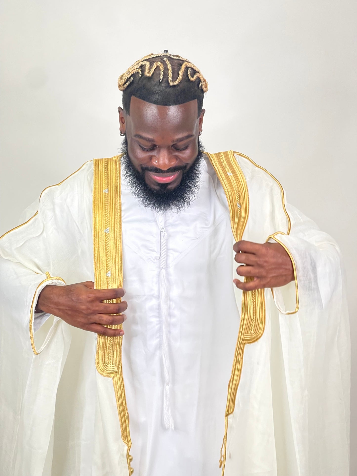 Traditional off white & gold Bisht Cloak