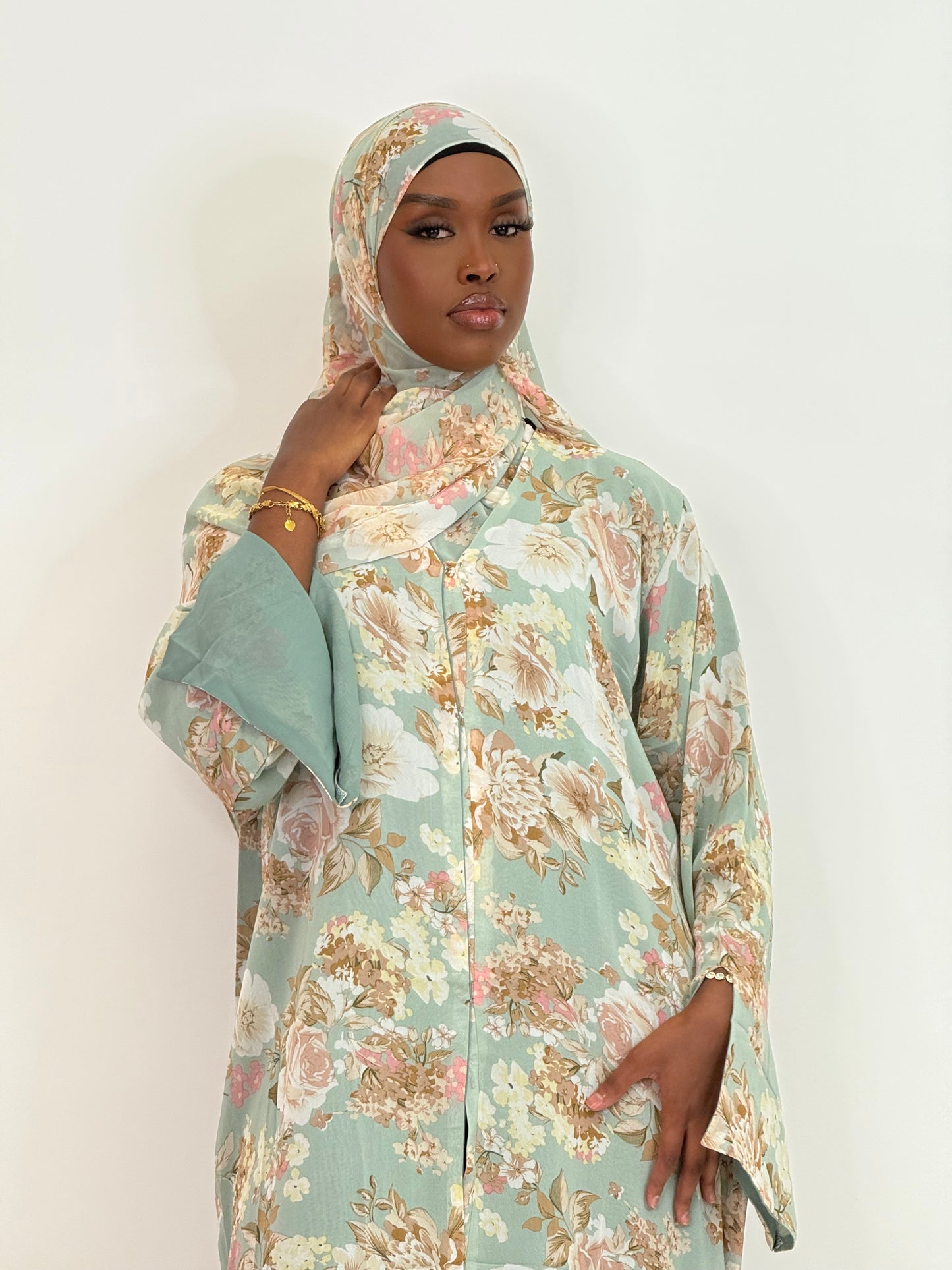 Green floral dream Print abaya