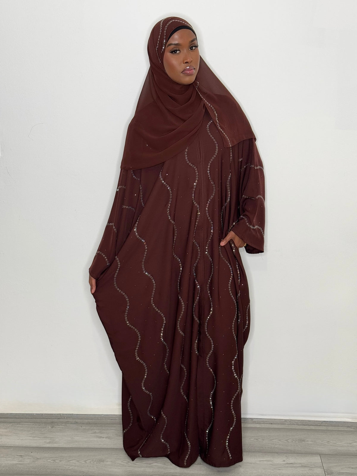 Sophia Swirl Brown Abaya