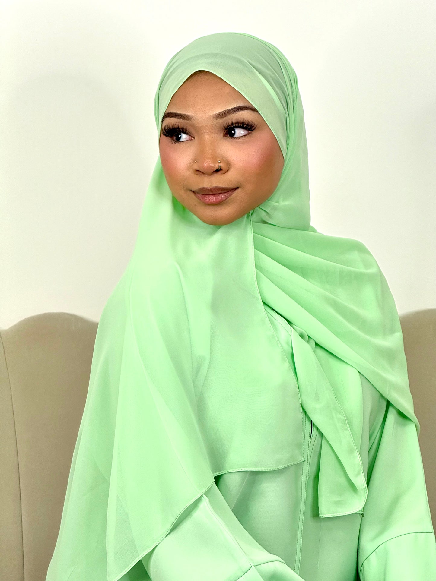 Lily Lime green split abaya