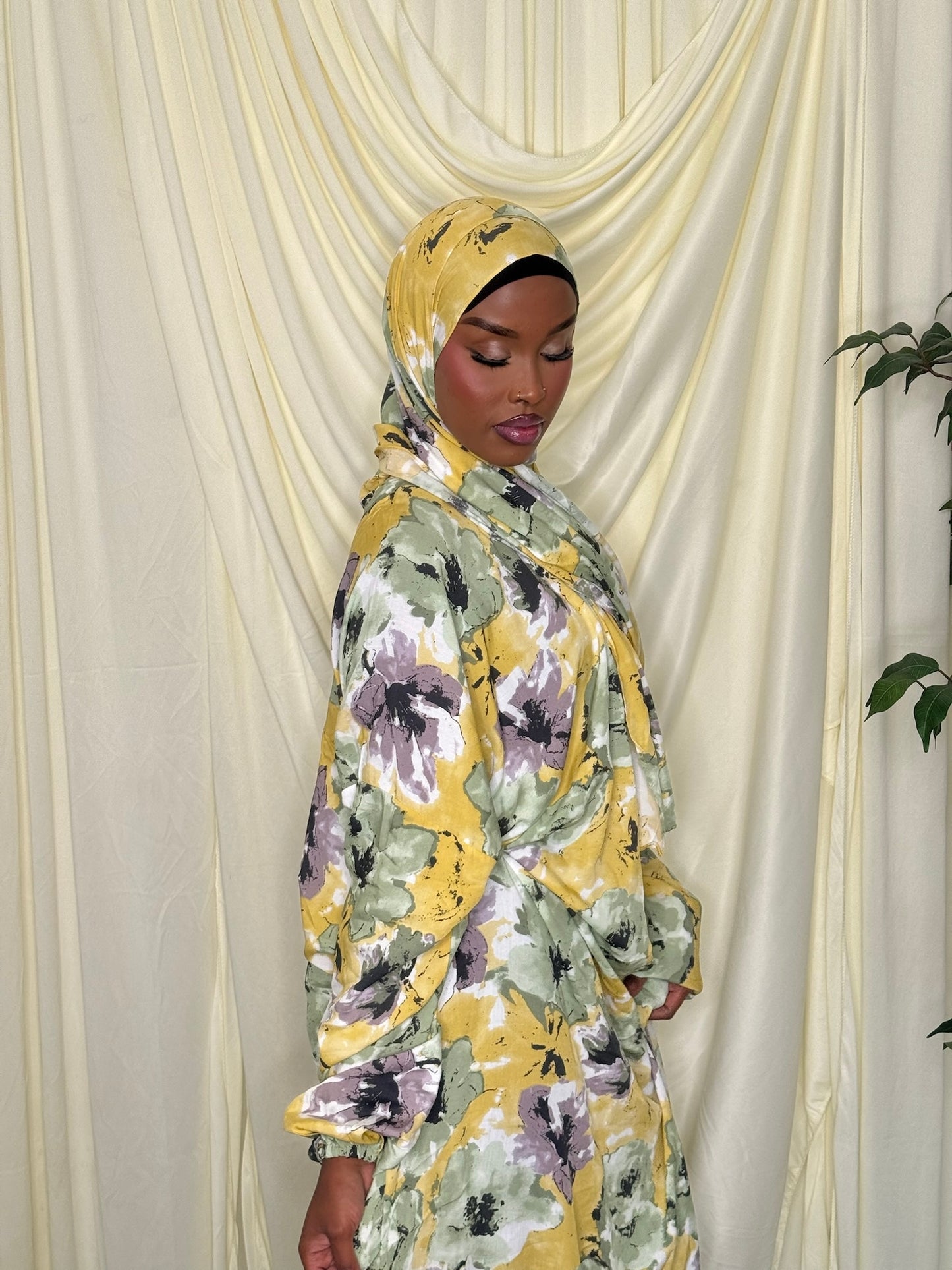 Layali Prayer dress