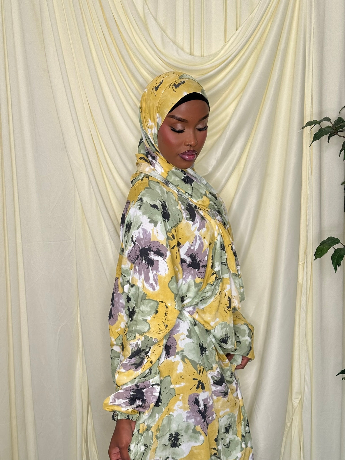 Layali Prayer dress