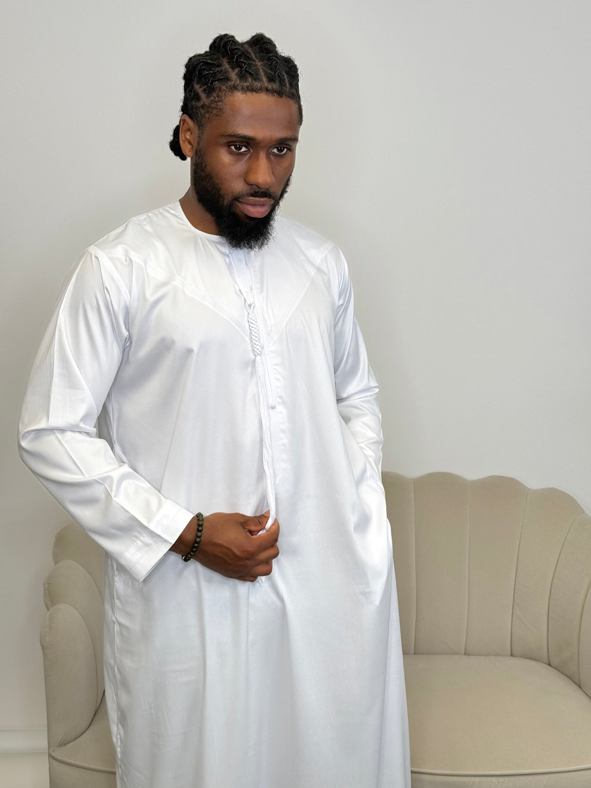 White satin Thobe