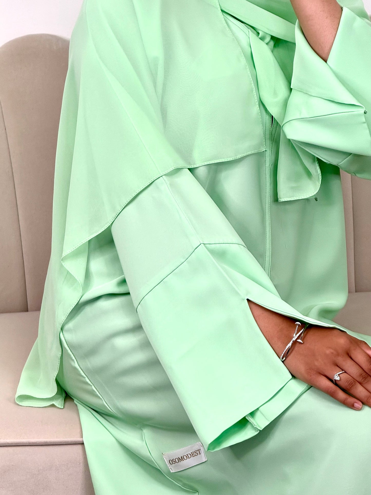 Lily Lime green split abaya