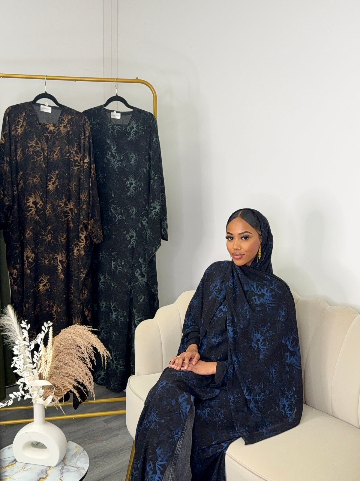 Limited Blueberry print abaya