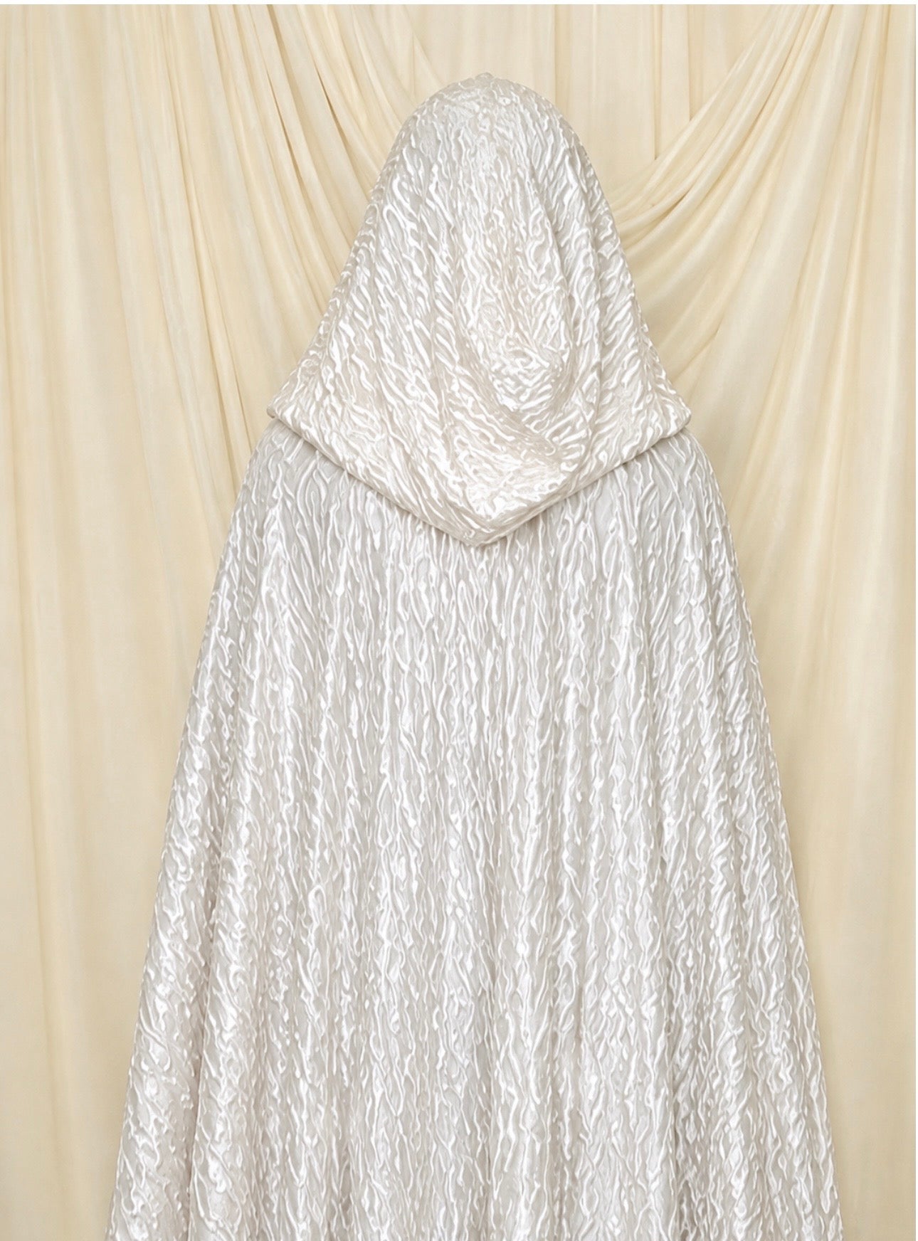 The Celeste Pearly Bridal Cape